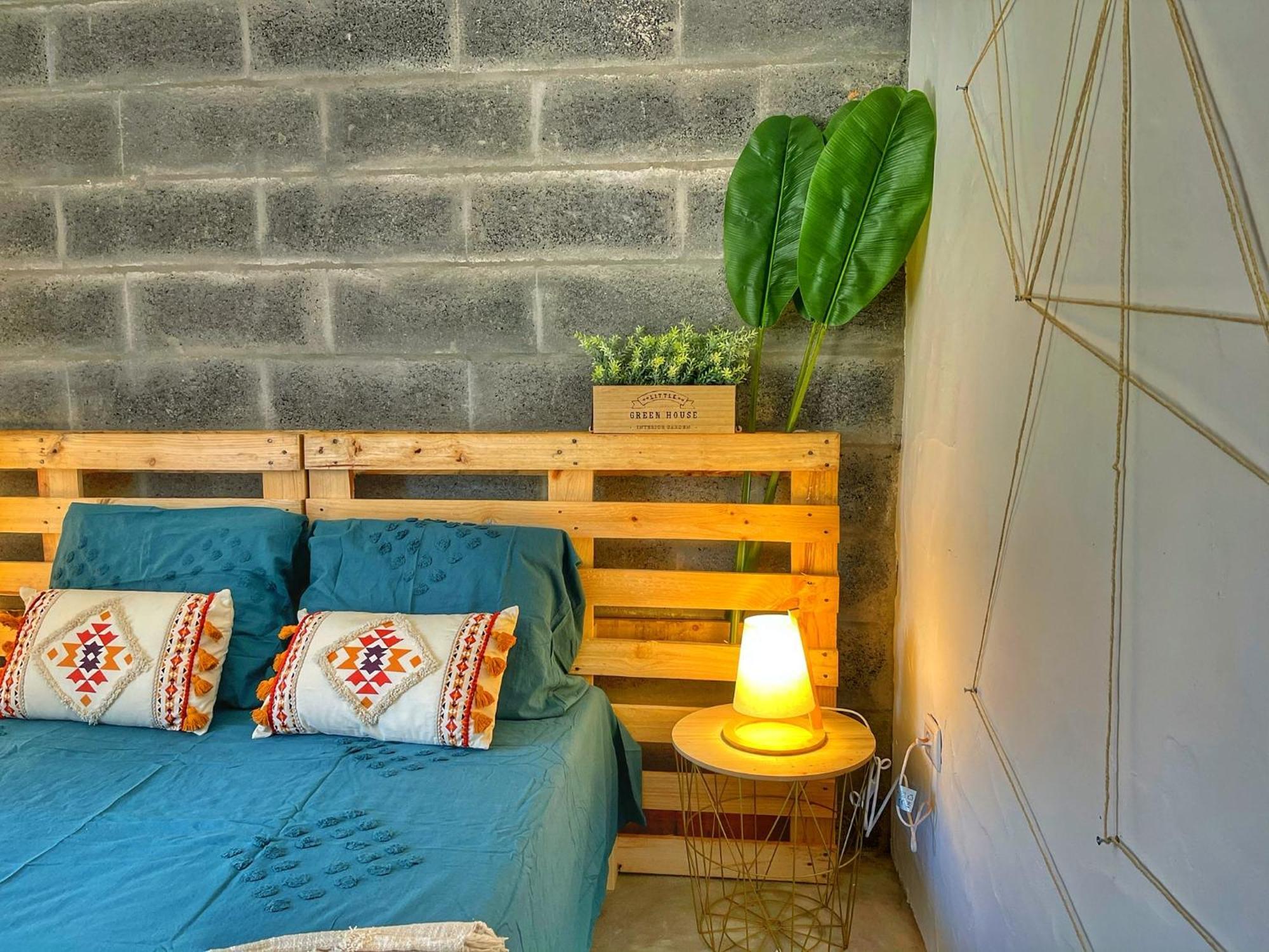 Casa Rico Frade Garden Hotel Sao Pedro do Corval ห้อง รูปภาพ